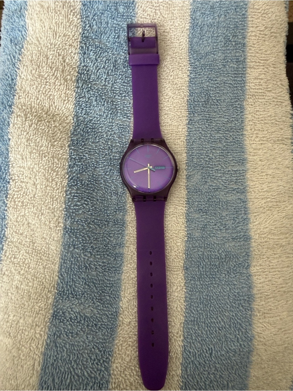 Unisex Swatch Brand Watch - Picture 3 of 5